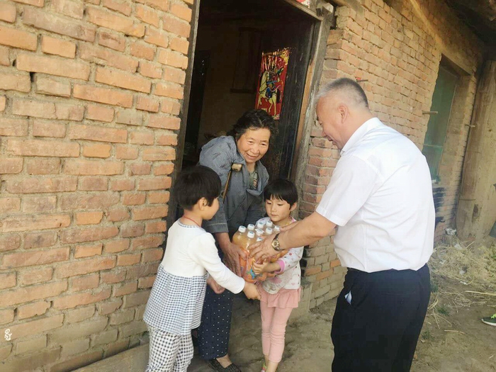 6B-走訪困難群眾.jpg 6B-走訪困難群眾.jpg