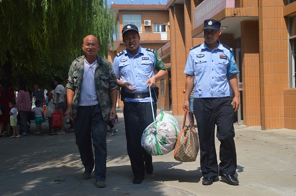 延安鐵警打造窗口單位提升服務(wù)質(zhì)量暖民心